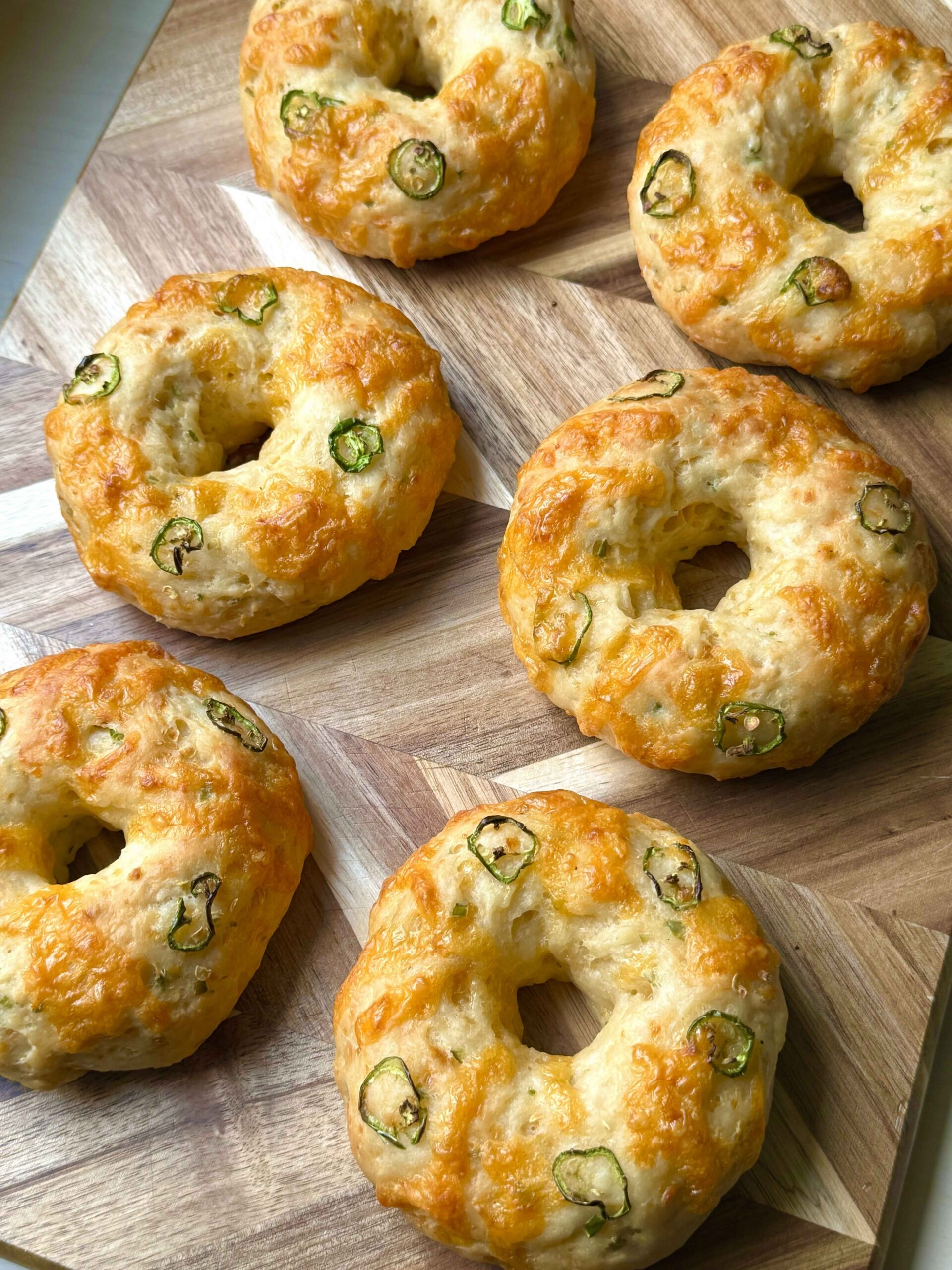 Greek Yogurt Cheddar Jalapeño Bagels
